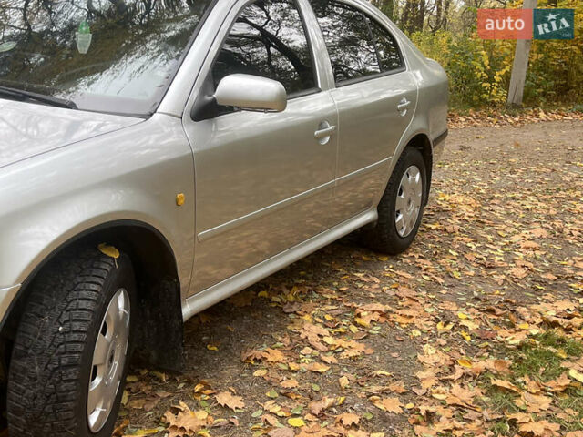 Серый Шкода Октавия, объемом двигателя 1.9 л и пробегом 250 тыс. км за 4200 $, фото 6 на Automoto.ua