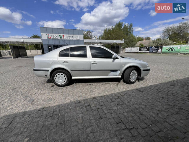 Серый Шкода Октавия, объемом двигателя 1.4 л и пробегом 233 тыс. км за 4100 $, фото 3 на Automoto.ua