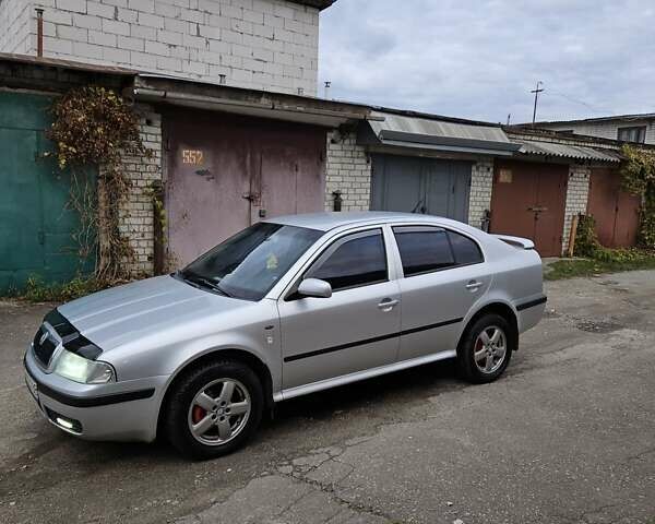 Серый Шкода Октавия, объемом двигателя 1.6 л и пробегом 256 тыс. км за 4150 $, фото 3 на Automoto.ua