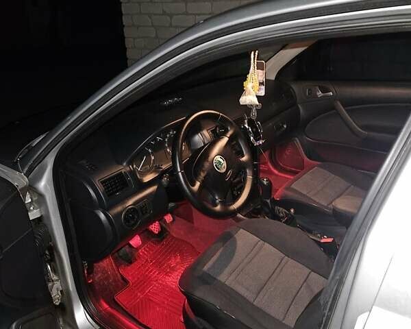 Серый Шкода Октавия, объемом двигателя 1.6 л и пробегом 256 тыс. км за 4150 $, фото 19 на Automoto.ua