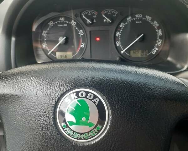 Серый Шкода Октавия, объемом двигателя 1.6 л и пробегом 211 тыс. км за 4500 $, фото 25 на Automoto.ua