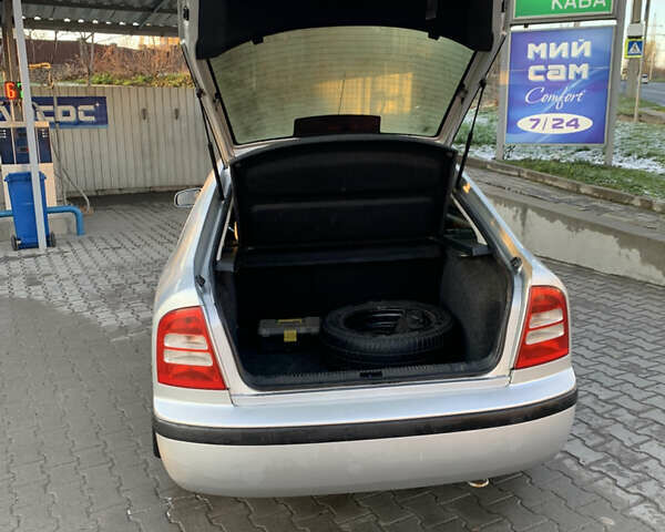 Серый Шкода Октавия, объемом двигателя 1.78 л и пробегом 370 тыс. км за 4100 $, фото 2 на Automoto.ua