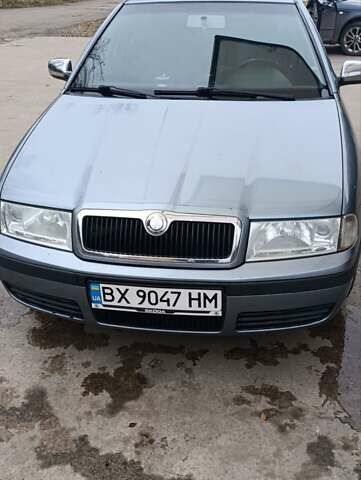 Серый Шкода Октавия, объемом двигателя 1.6 л и пробегом 240 тыс. км за 4200 $, фото 1 на Automoto.ua