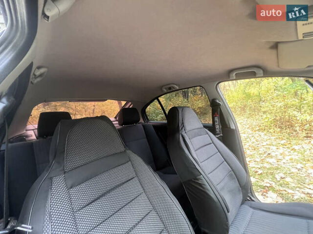 Серый Шкода Октавия, объемом двигателя 1.9 л и пробегом 250 тыс. км за 4200 $, фото 24 на Automoto.ua