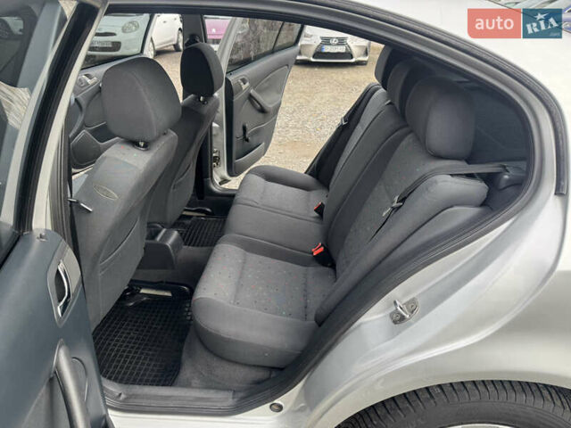 Серый Шкода Октавия, объемом двигателя 1.6 л и пробегом 226 тыс. км за 5500 $, фото 35 на Automoto.ua