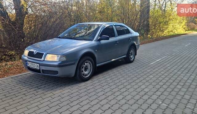 Сірий Шкода Октавія, об'ємом двигуна 1.6 л та пробігом 295 тис. км за 3200 $, фото 2 на Automoto.ua