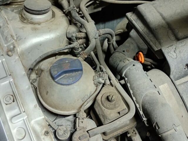 Сірий Шкода Октавія, об'ємом двигуна 1.4 л та пробігом 251 тис. км за 3650 $, фото 15 на Automoto.ua