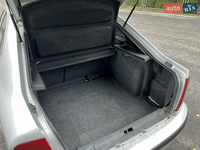 Сірий Шкода Октавія, об'ємом двигуна 1.9 л та пробігом 300 тис. км за 3000 $, фото 22 на Automoto.ua