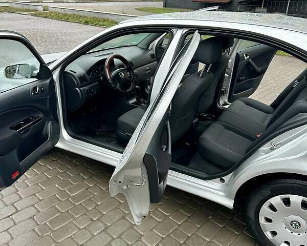 Серый Шкода Октавия, объемом двигателя 1.6 л и пробегом 155 тыс. км за 4999 $, фото 21 на Automoto.ua