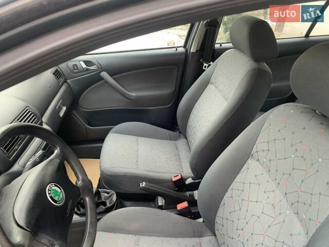 Серый Шкода Октавия, объемом двигателя 1.6 л и пробегом 216 тыс. км за 4450 $, фото 15 на Automoto.ua