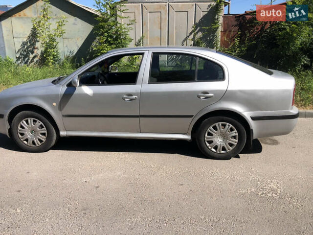 Серый Шкода Октавия, объемом двигателя 1.6 л и пробегом 330 тыс. км за 3700 $, фото 3 на Automoto.ua