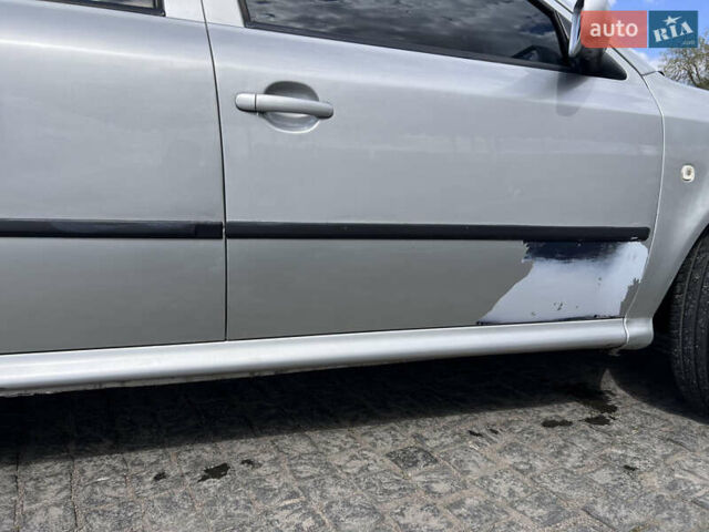 Серый Шкода Октавия, объемом двигателя 1.4 л и пробегом 233 тыс. км за 4100 $, фото 20 на Automoto.ua