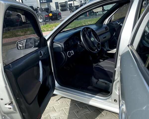 Серый Шкода Октавия, объемом двигателя 1.6 л и пробегом 245 тыс. км за 4600 $, фото 23 на Automoto.ua