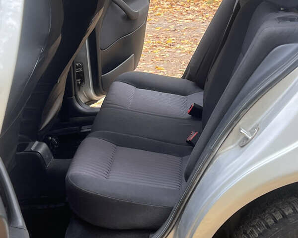 Серый Шкода Октавия, объемом двигателя 1.9 л и пробегом 250 тыс. км за 4200 $, фото 17 на Automoto.ua