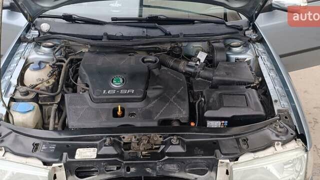 Серый Шкода Октавия, объемом двигателя 1.6 л и пробегом 240 тыс. км за 4200 $, фото 16 на Automoto.ua