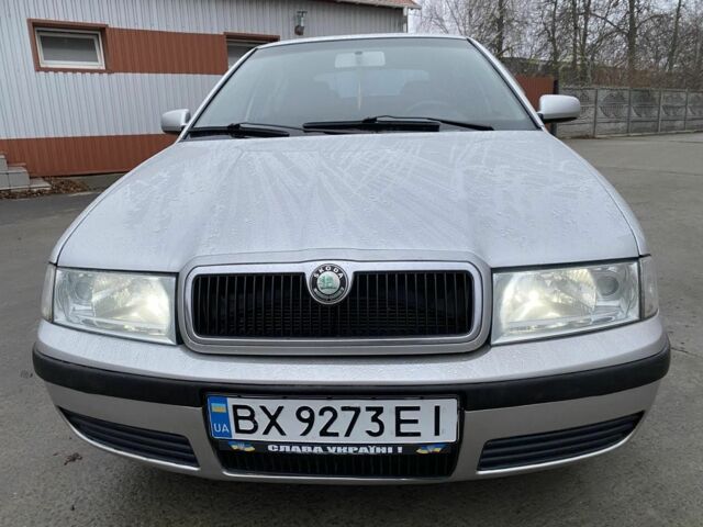 Серый Шкода Октавия, объемом двигателя 2 л и пробегом 188 тыс. км за 3800 $, фото 1 на Automoto.ua