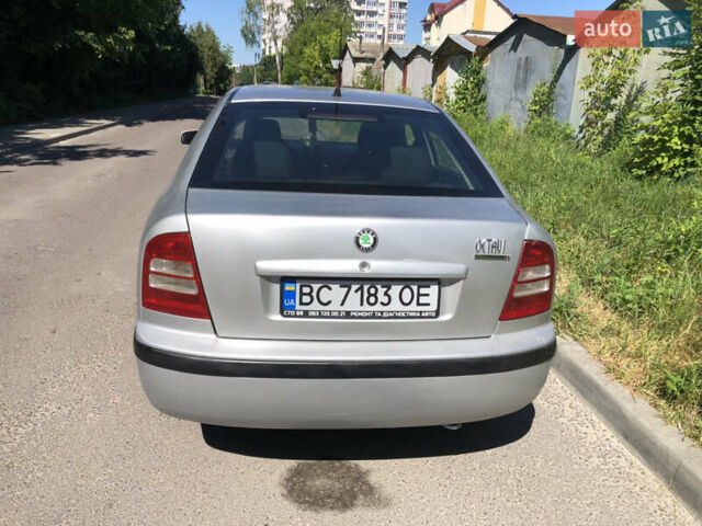 Серый Шкода Октавия, объемом двигателя 1.6 л и пробегом 330 тыс. км за 3700 $, фото 5 на Automoto.ua