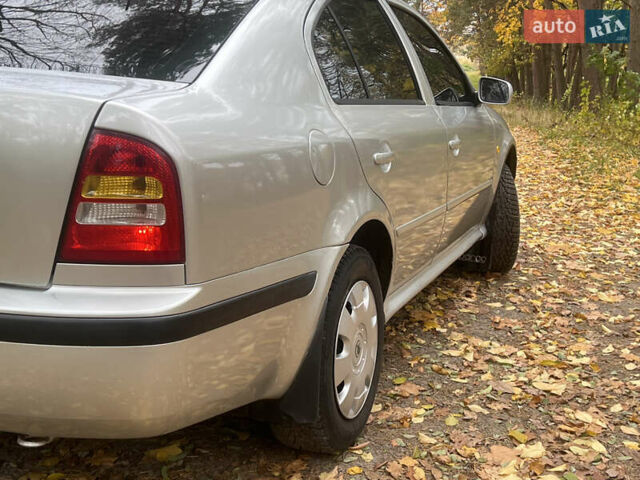 Серый Шкода Октавия, объемом двигателя 1.9 л и пробегом 250 тыс. км за 4200 $, фото 12 на Automoto.ua