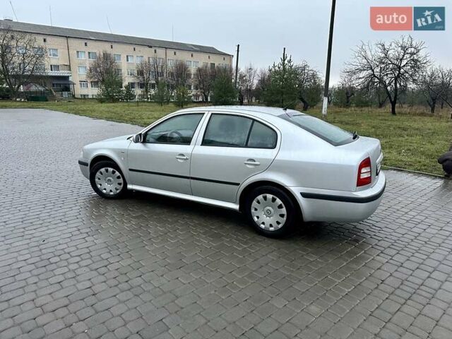 Серый Шкода Октавия, объемом двигателя 1.6 л и пробегом 155 тыс. км за 4999 $, фото 2 на Automoto.ua