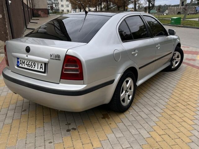 Серый Шкода Октавия, объемом двигателя 1.8 л и пробегом 337 тыс. км за 3600 $, фото 12 на Automoto.ua