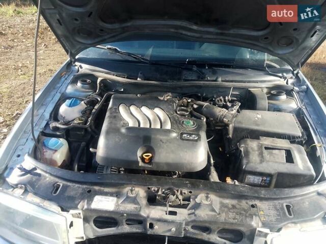 Серый Шкода Октавия, объемом двигателя 2 л и пробегом 360 тыс. км за 5100 $, фото 4 на Automoto.ua