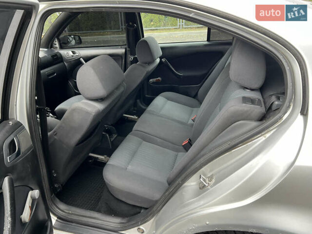 Сірий Шкода Октавія, об'ємом двигуна 1.9 л та пробігом 300 тис. км за 3000 $, фото 16 на Automoto.ua