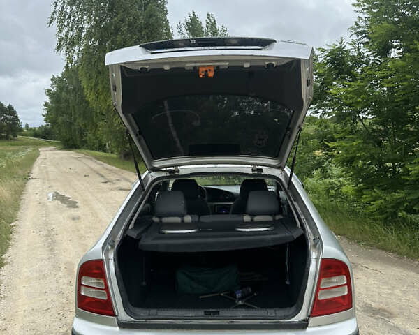 Серый Шкода Октавия, объемом двигателя 1.6 л и пробегом 340 тыс. км за 3000 $, фото 10 на Automoto.ua