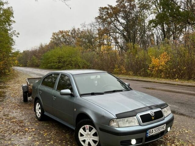 Серый Шкода Октавия, объемом двигателя 1.6 л и пробегом 300 тыс. км за 3300 $, фото 2 на Automoto.ua