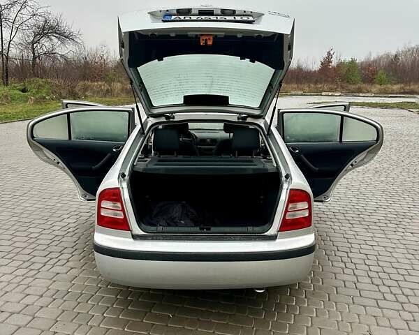 Серый Шкода Октавия, объемом двигателя 1.6 л и пробегом 155 тыс. км за 4999 $, фото 28 на Automoto.ua