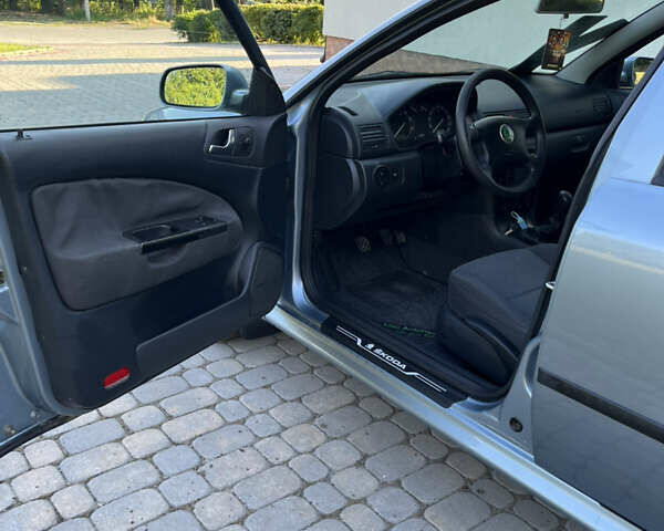 Сірий Шкода Октавія, об'ємом двигуна 1.6 л та пробігом 240 тис. км за 5099 $, фото 23 на Automoto.ua