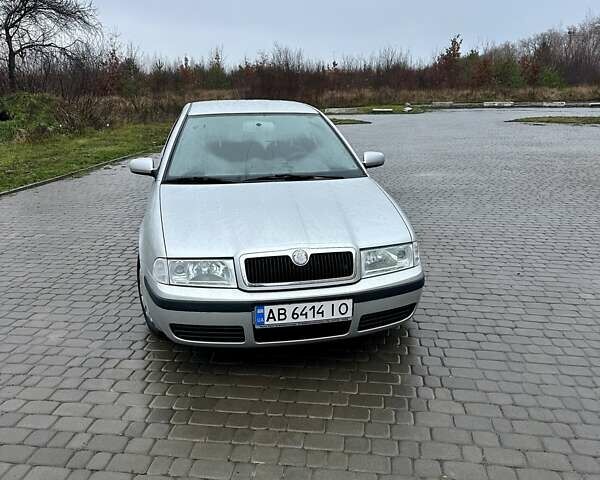 Серый Шкода Октавия, объемом двигателя 1.6 л и пробегом 155 тыс. км за 4999 $, фото 3 на Automoto.ua