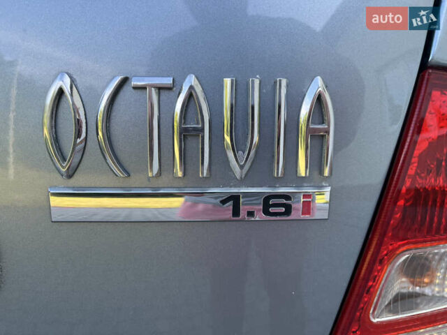Серый Шкода Октавия, объемом двигателя 1.6 л и пробегом 240 тыс. км за 5099 $, фото 30 на Automoto.ua