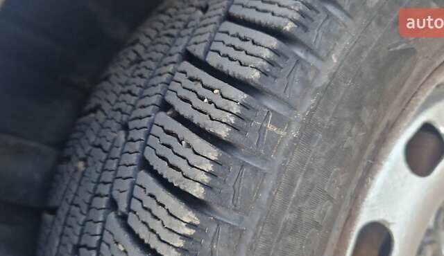 Сірий Шкода Октавія, об'ємом двигуна 1.6 л та пробігом 295 тис. км за 3200 $, фото 15 на Automoto.ua