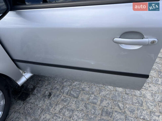 Серый Шкода Октавия, объемом двигателя 1.4 л и пробегом 233 тыс. км за 4100 $, фото 17 на Automoto.ua