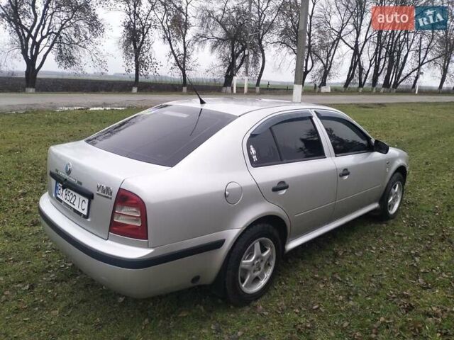 Сірий Шкода Октавія, об'ємом двигуна 1.6 л та пробігом 340 тис. км за 3000 $, фото 3 на Automoto.ua