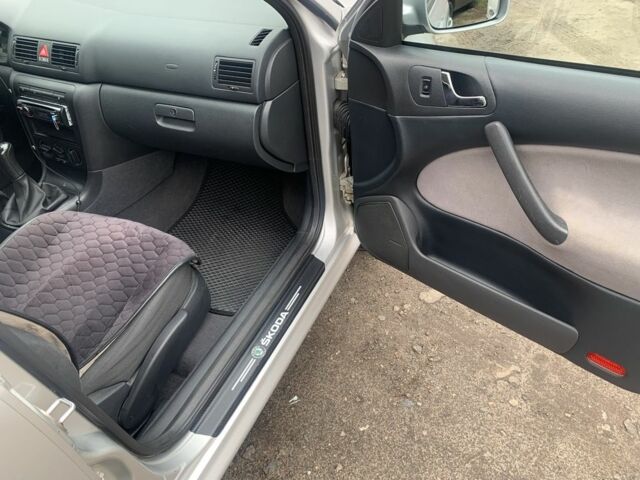 Серый Шкода Октавия, объемом двигателя 1.6 л и пробегом 196 тыс. км за 4700 $, фото 12 на Automoto.ua