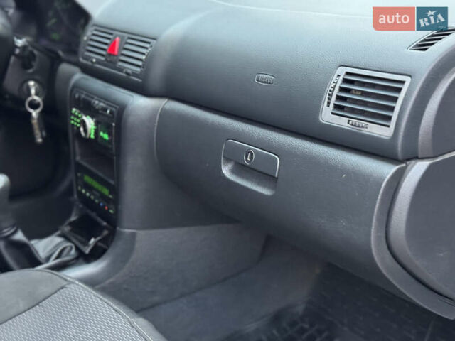 Сірий Шкода Октавія, об'ємом двигуна 1.8 л та пробігом 209 тис. км за 3950 $, фото 38 на Automoto.ua