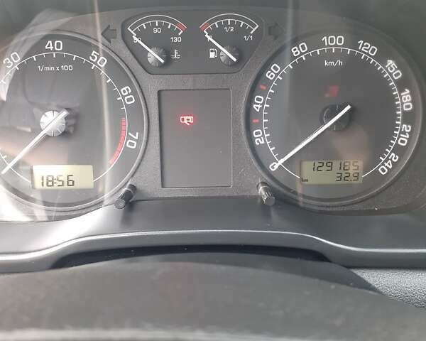 Серый Шкода Октавия, объемом двигателя 1.6 л и пробегом 211 тыс. км за 4500 $, фото 24 на Automoto.ua