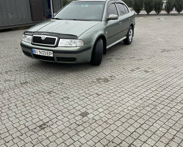 Сірий Шкода Октавія, об'ємом двигуна 1.39 л та пробігом 200 тис. км за 2999 $, фото 1 на Automoto.ua