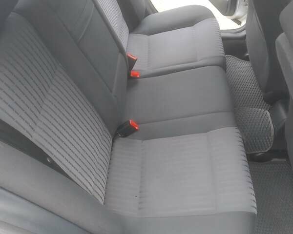 Серый Шкода Октавия, объемом двигателя 1.8 л и пробегом 264 тыс. км за 3800 $, фото 12 на Automoto.ua