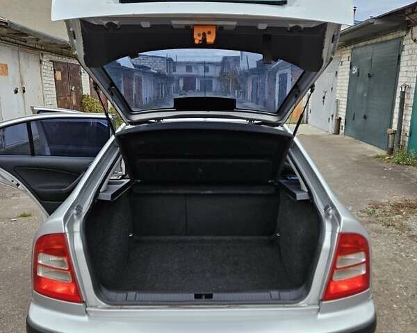 Серый Шкода Октавия, объемом двигателя 1.6 л и пробегом 256 тыс. км за 4150 $, фото 17 на Automoto.ua