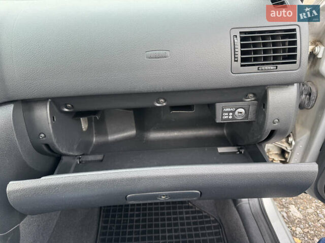 Серый Шкода Октавия, объемом двигателя 1.6 л и пробегом 226 тыс. км за 5500 $, фото 54 на Automoto.ua