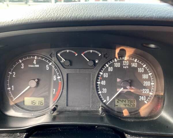 Серый Шкода Октавия, объемом двигателя 1.6 л и пробегом 245 тыс. км за 4600 $, фото 26 на Automoto.ua