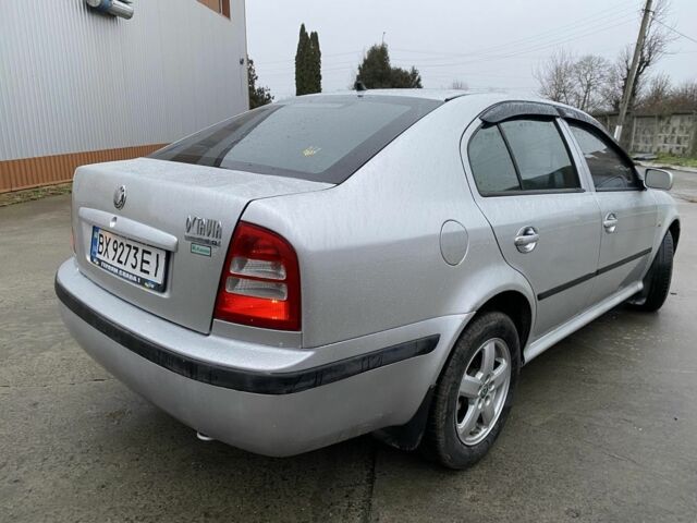 Серый Шкода Октавия, объемом двигателя 2 л и пробегом 188 тыс. км за 3800 $, фото 2 на Automoto.ua