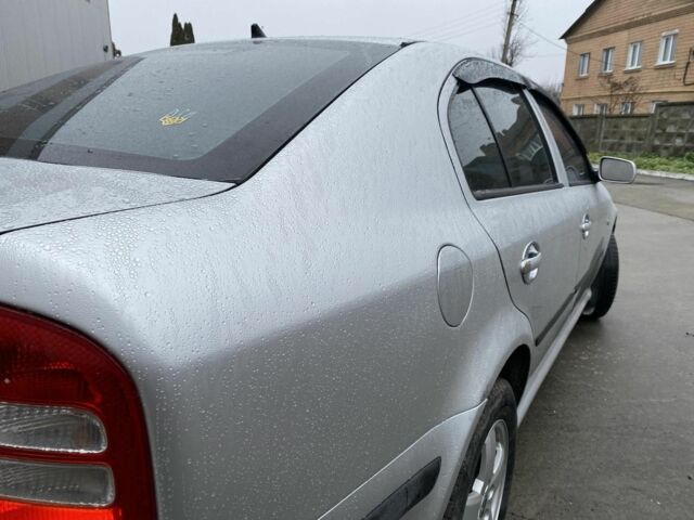 Серый Шкода Октавия, объемом двигателя 2 л и пробегом 188 тыс. км за 3800 $, фото 4 на Automoto.ua