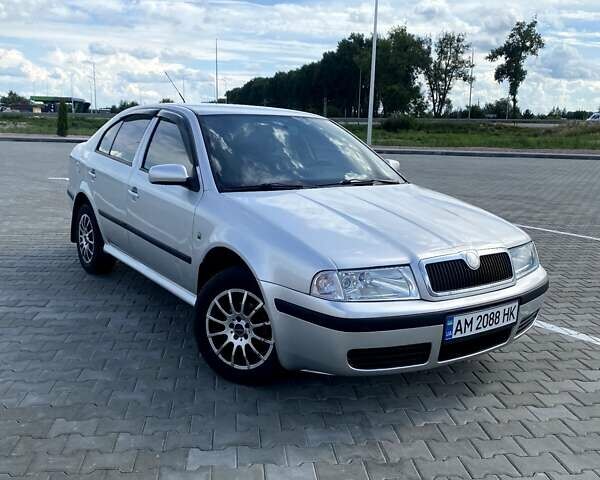 Серый Шкода Октавия, объемом двигателя 1.6 л и пробегом 245 тыс. км за 4600 $, фото 8 на Automoto.ua