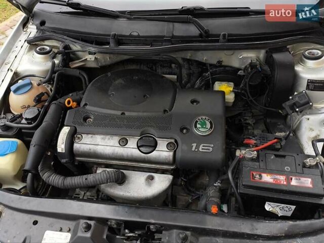 Сірий Шкода Октавія, об'ємом двигуна 1.6 л та пробігом 219 тис. км за 3650 $, фото 22 на Automoto.ua