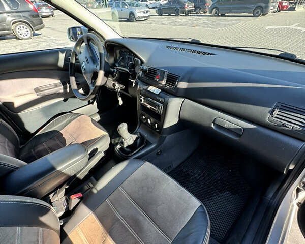 Сірий Шкода Октавія, об'ємом двигуна 1.6 л та пробігом 87 тис. км за 5500 $, фото 8 на Automoto.ua