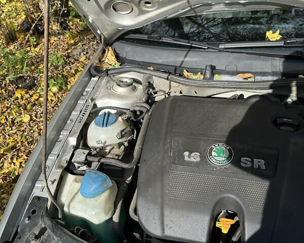 Серый Шкода Октавия, объемом двигателя 1.6 л и пробегом 252 тыс. км за 5200 $, фото 29 на Automoto.ua