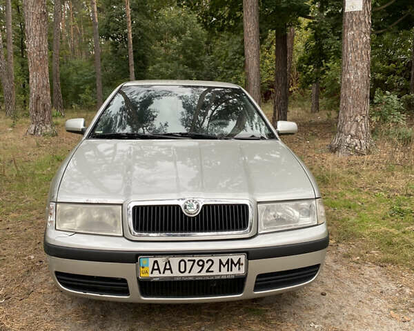 Серый Шкода Октавия, объемом двигателя 1.78 л и пробегом 248 тыс. км за 3700 $, фото 1 на Automoto.ua